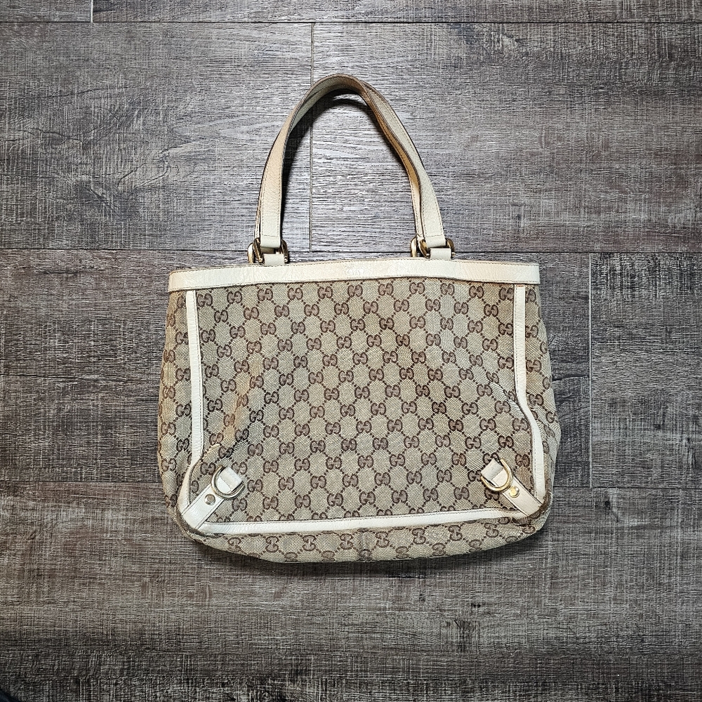 Gucci - Shoulder Bag